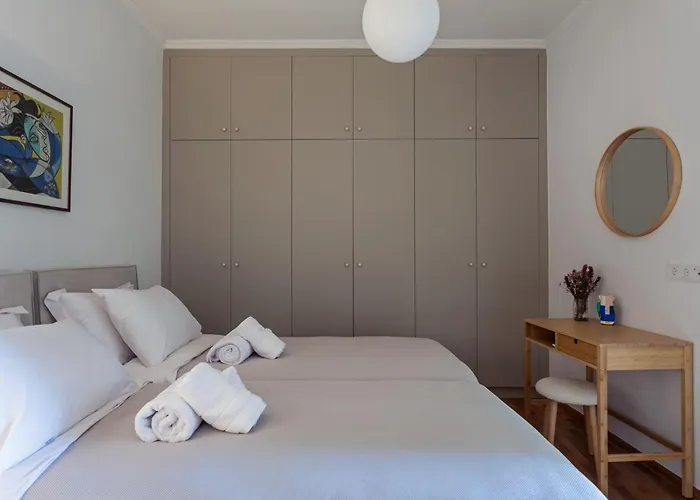 Athens Hidden Gem - Elegant 2 Bedroom Flat