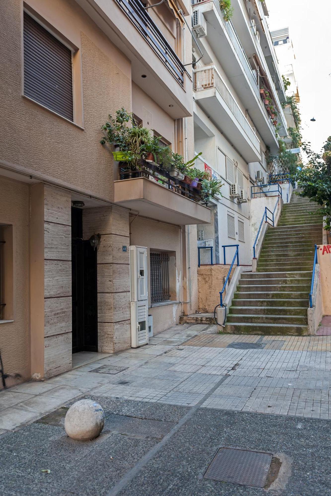 Hidden Gem - Elegant 2 Bedroom Flat * Athènes